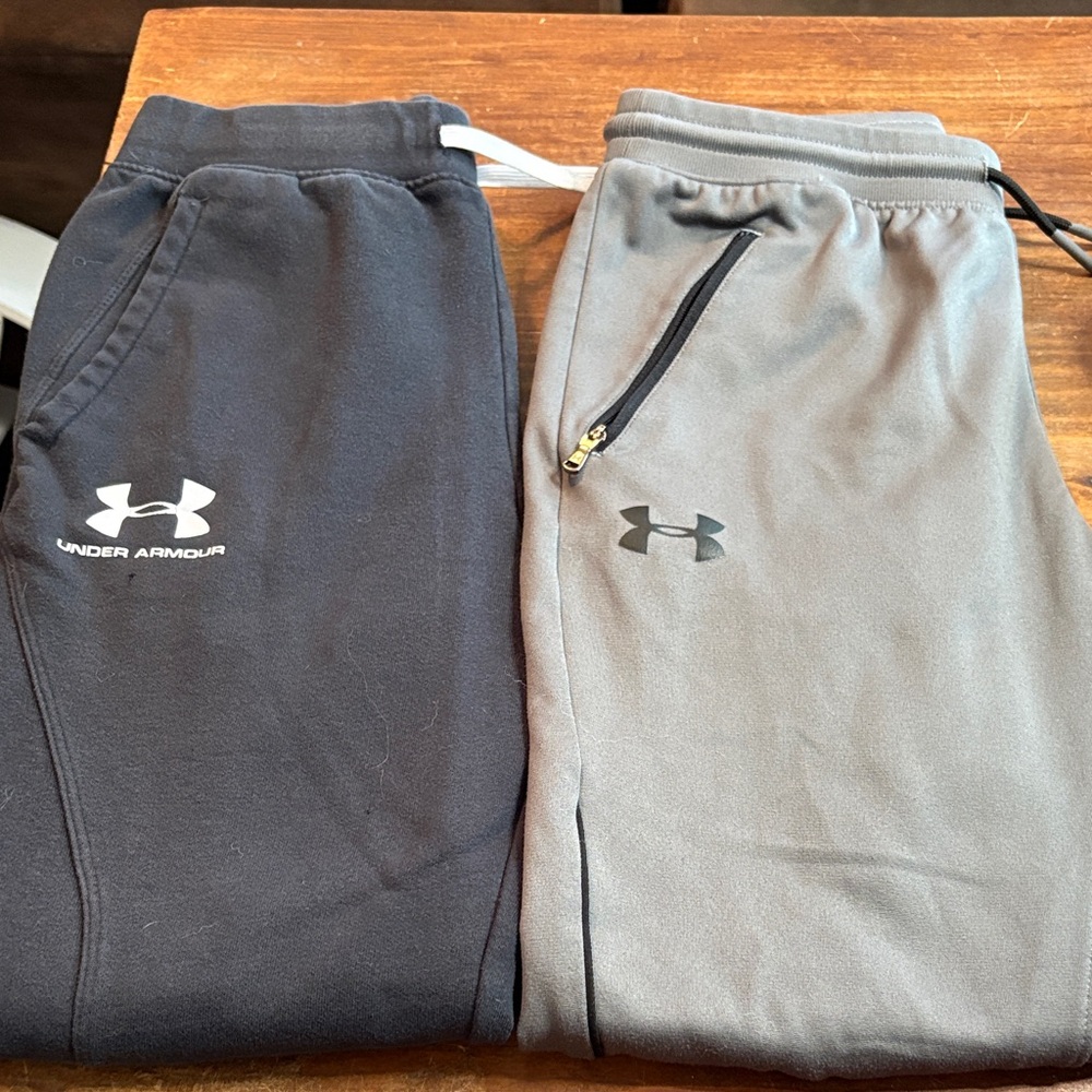 Under Armour Kids' Black and Gray Sweatpants Set
